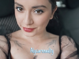 Alyciarenaulty