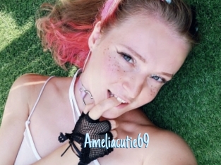 Ameliacutie69