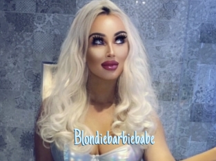 Blondiebarbiebabe