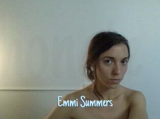 Emmi_Summers