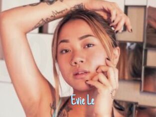 Evie_Le