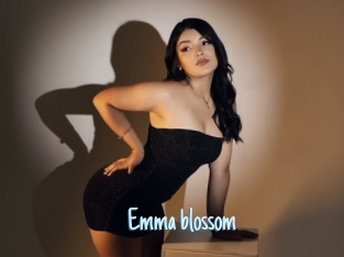 Emma_blossom