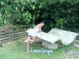 Emmilyvegaa