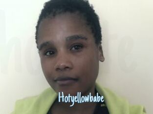 Hotyellowbabe