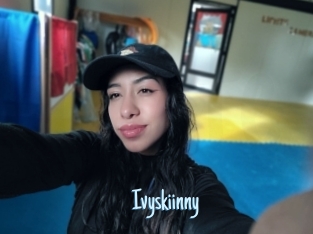 Ivyskiinny
