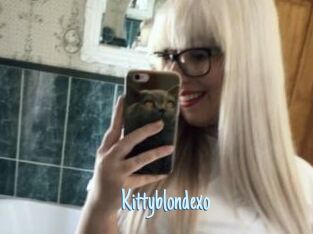Kittyblondexo