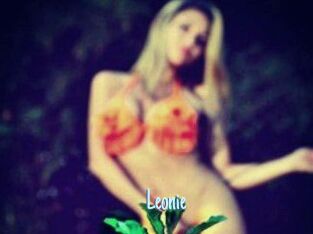 Leonie