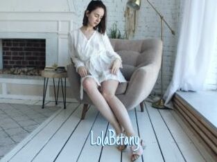 LolaBetany