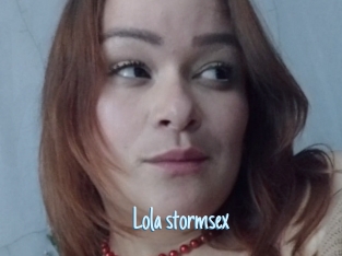 Lola_stormsex