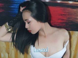 Lunaxxx1