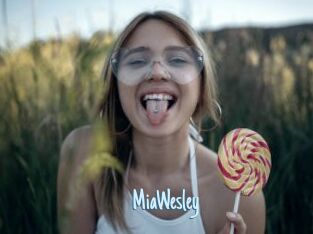 MiaWesley