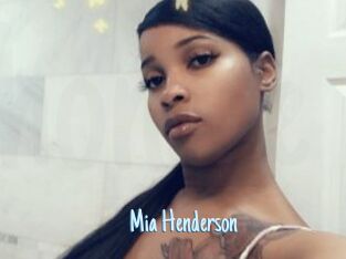Mia_Henderson