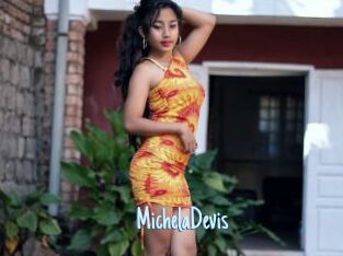 MichelaDevis