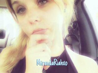 MirandaRiahxo