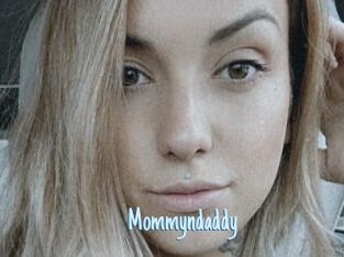 Mommyndaddy