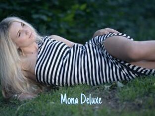 Mona_Deluxe_