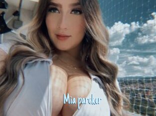 Mia_parcker
