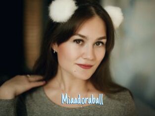 Miaadoraball