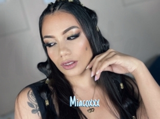 Miacoxxx