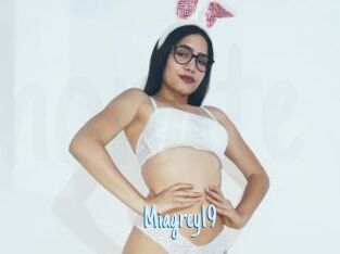 Miagrey19