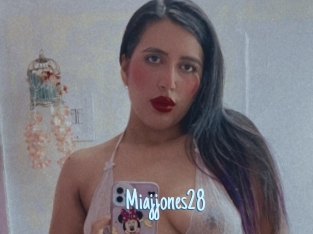 Miajjones28