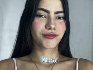 Miiaaxx