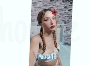 Miiacat18
