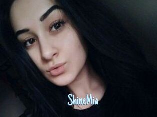 ShineMia