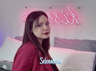 Selenaleone