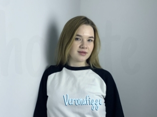 veronafigge Hot Naked Teens